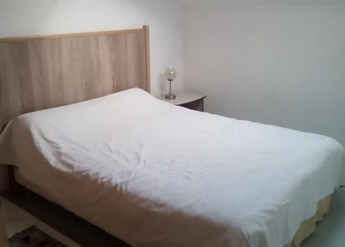 Maison Pour Vacance A La *